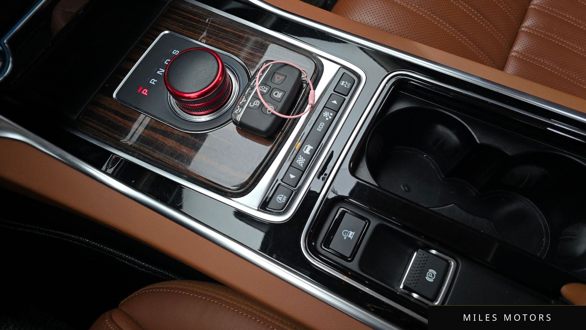 Jaguar XF (X260) 2019 — миниатюра 9