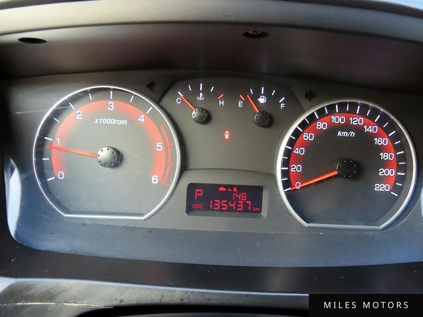 KG Mobility KORANDO 2014 — миниатюра 6