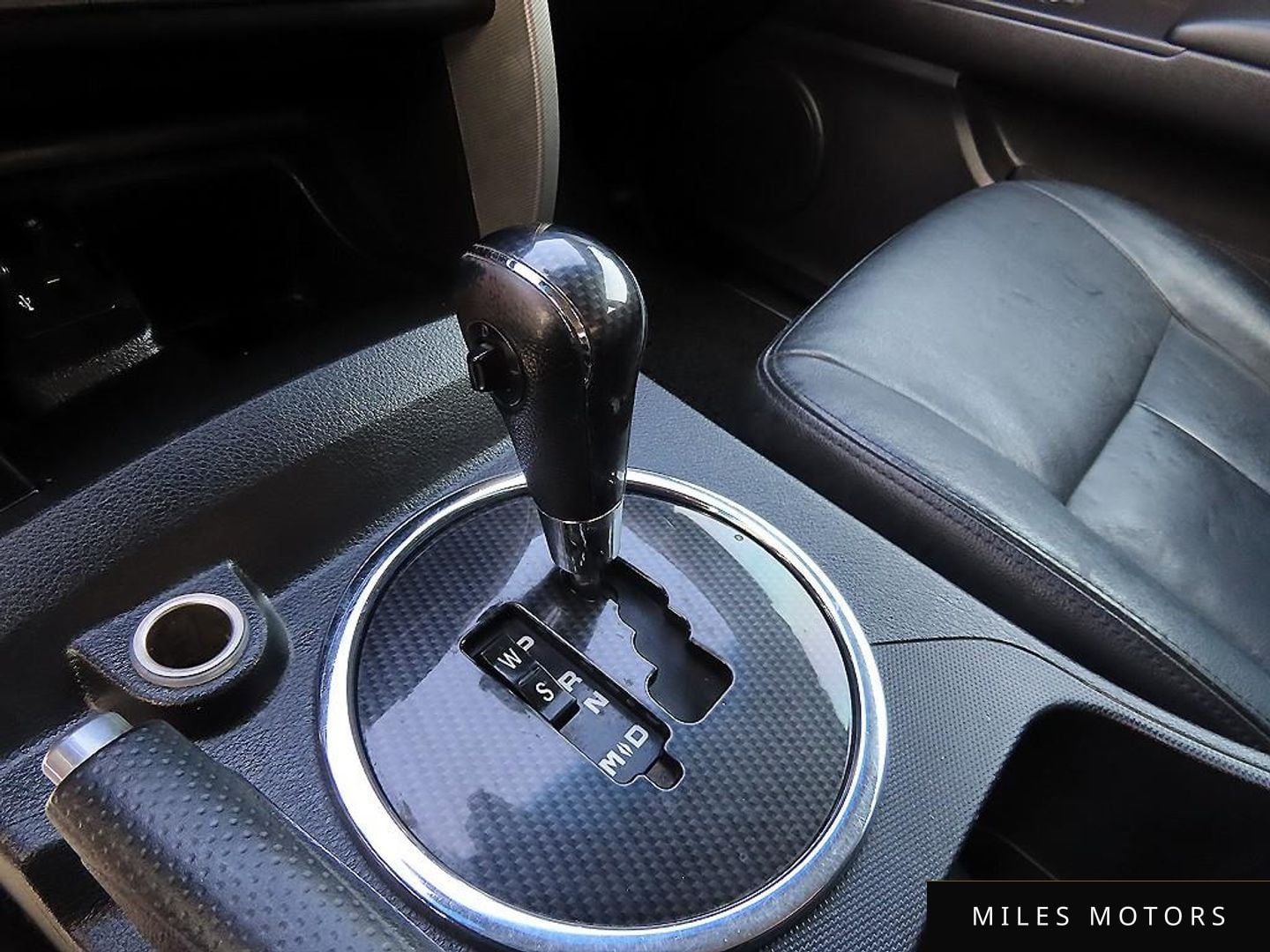 KG Mobility KORANDO 2014 — миниатюра 9