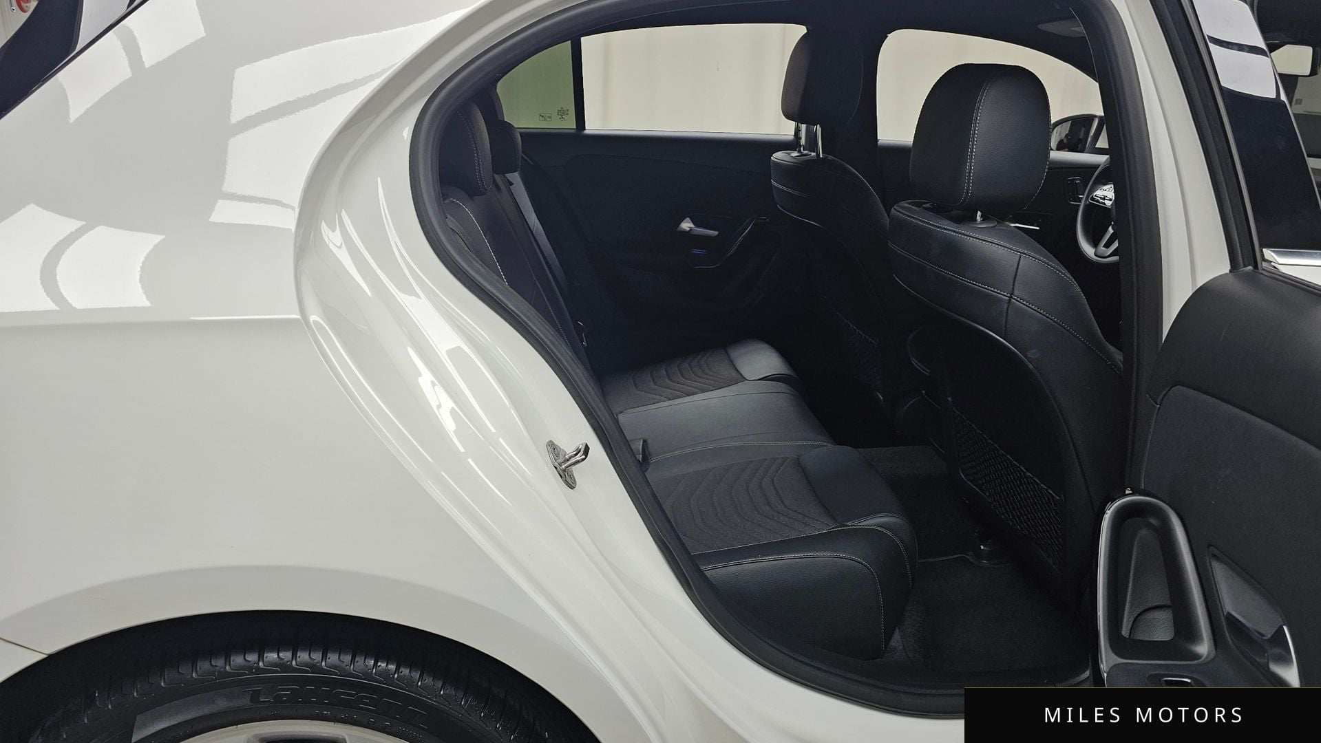 Mercedes-Benz A-Class W177 2020 — миниатюра 12