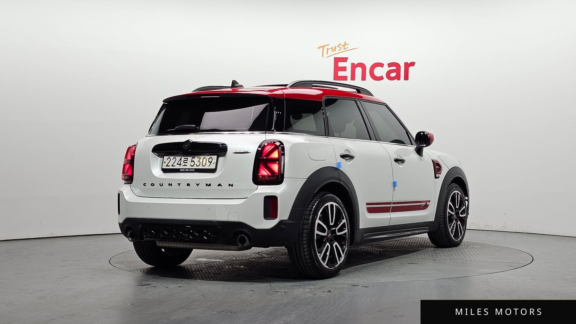 MINI Countryman 2024 — миниатюра 2