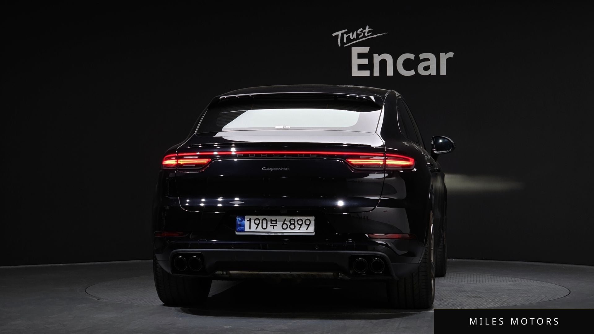 Porsche Cayenne 2022 — миниатюра 4