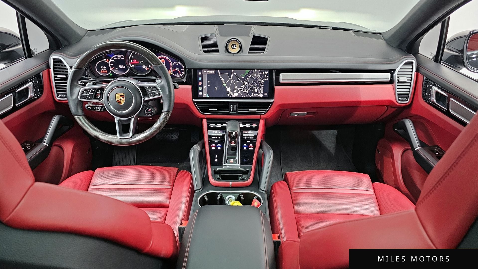Porsche Cayenne 2022 — миниатюра 7