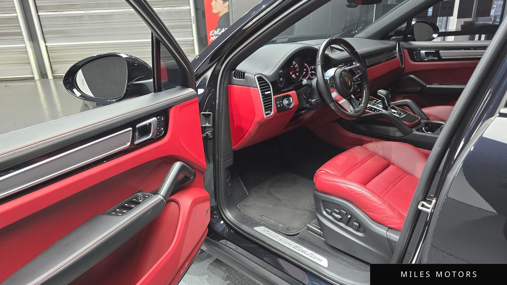Porsche Cayenne 2022 — миниатюра 11