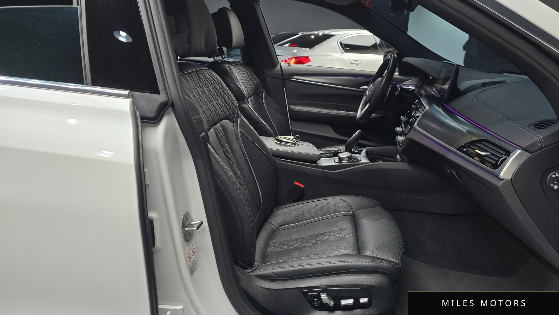 BMW 6 Series GT (G32) 2023 — миниатюра 10