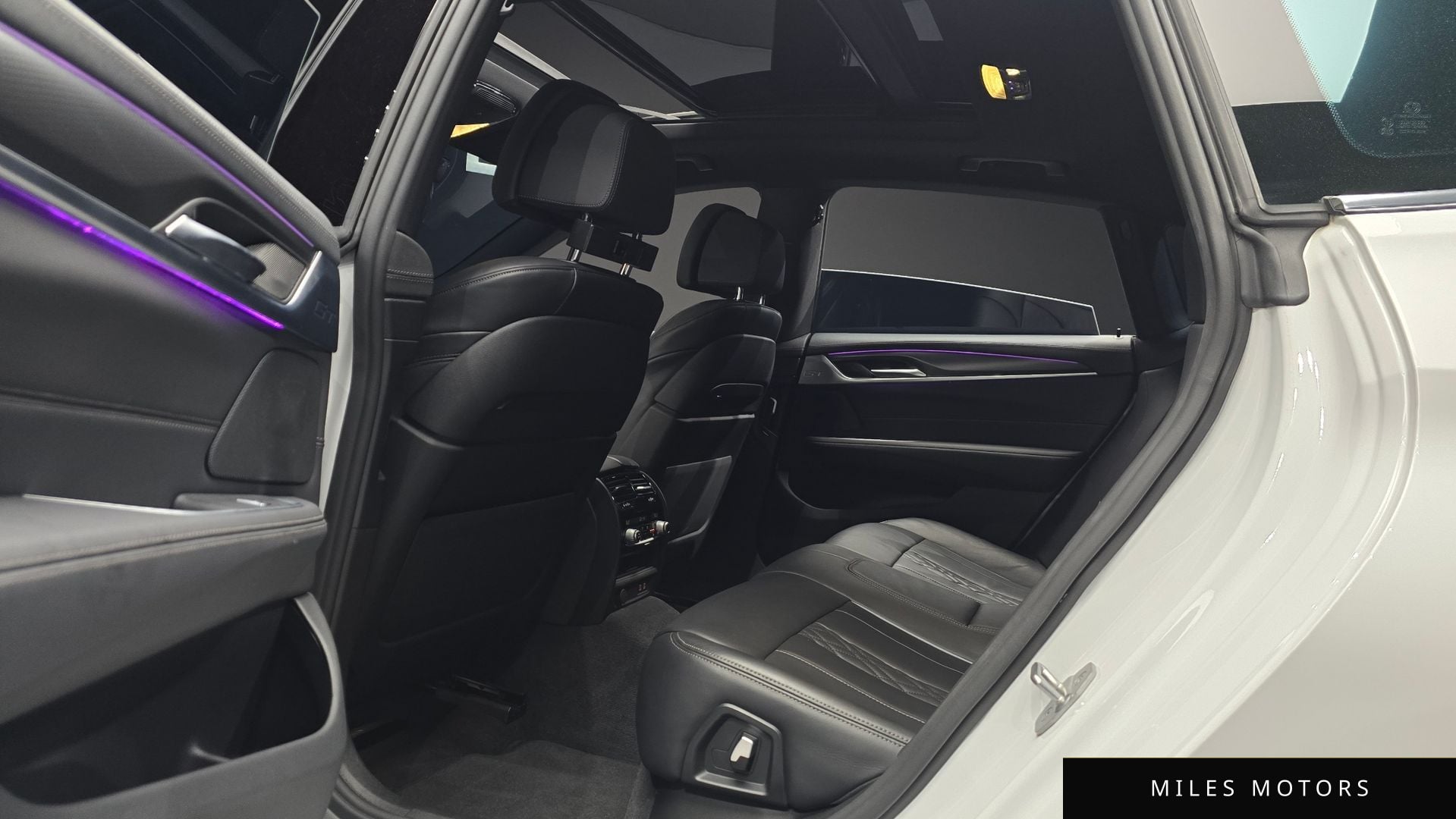 BMW 6 Series GT (G32) 2023 — миниатюра 12