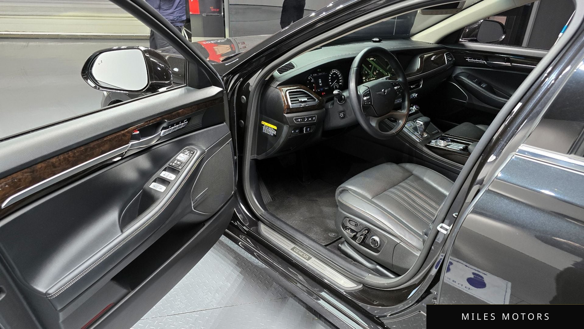 Genesis G90 2019 — миниатюра 11
