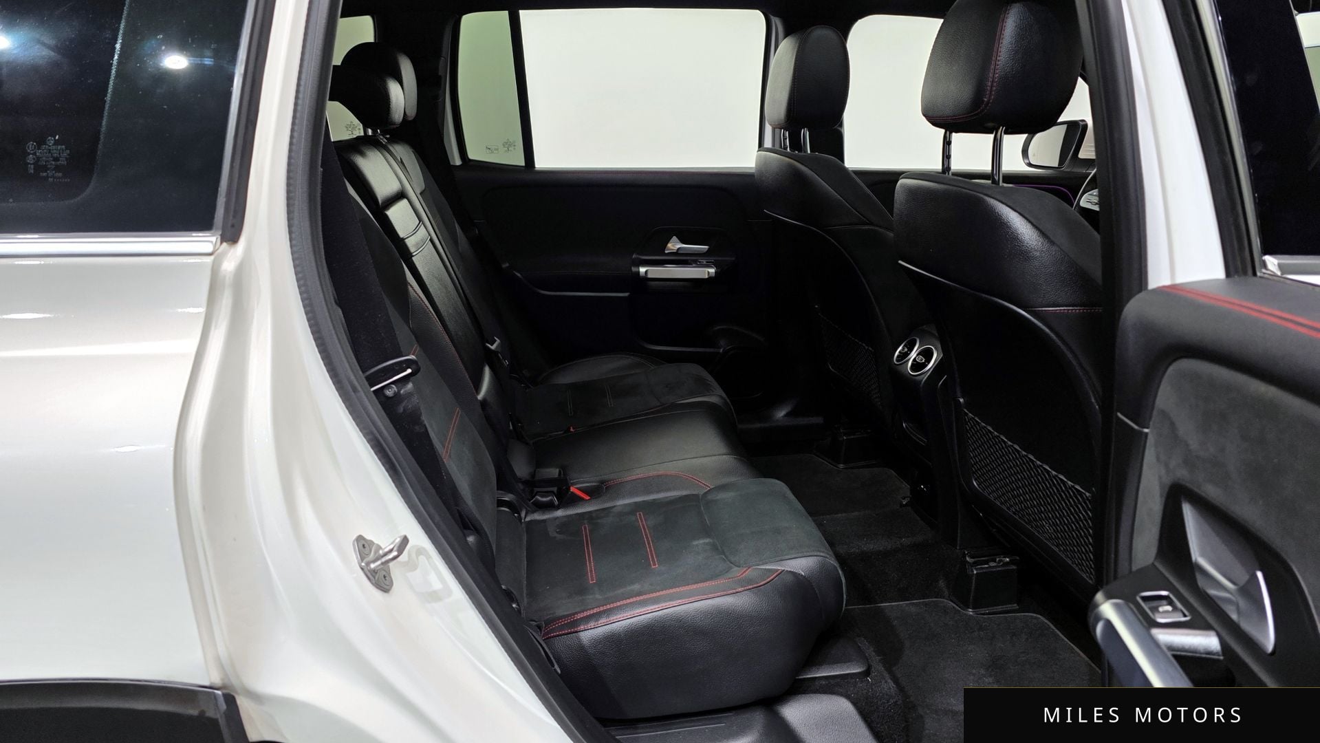 Mercedes-Benz GLB-Class X247 2021 — миниатюра 12