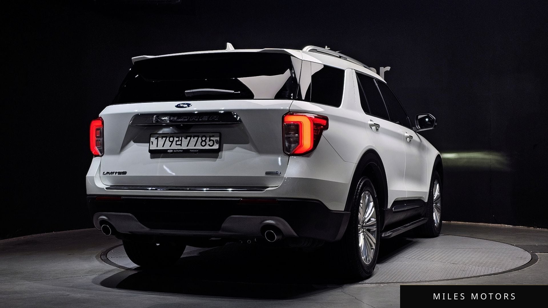 Ford Explorer 2020 — миниатюра 2