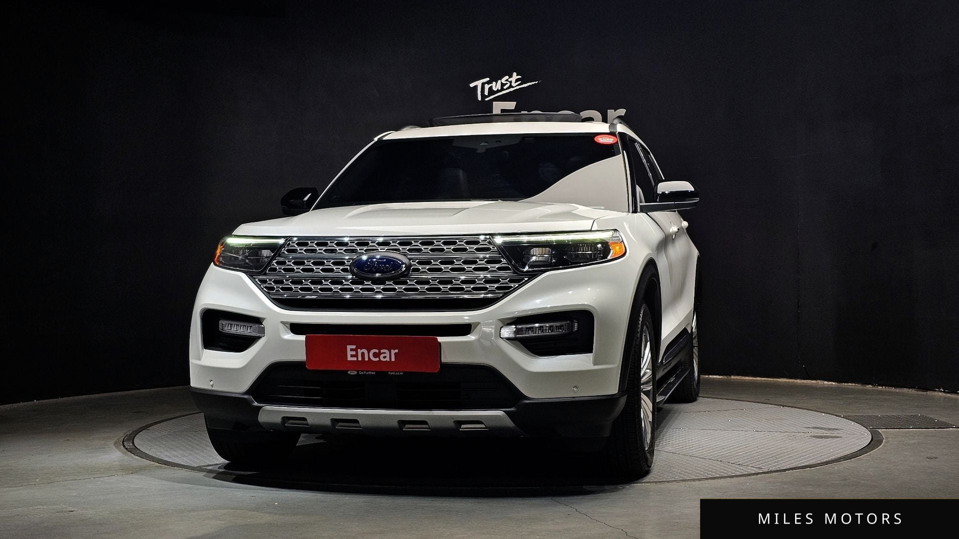 Ford Explorer 2020 — миниатюра 3