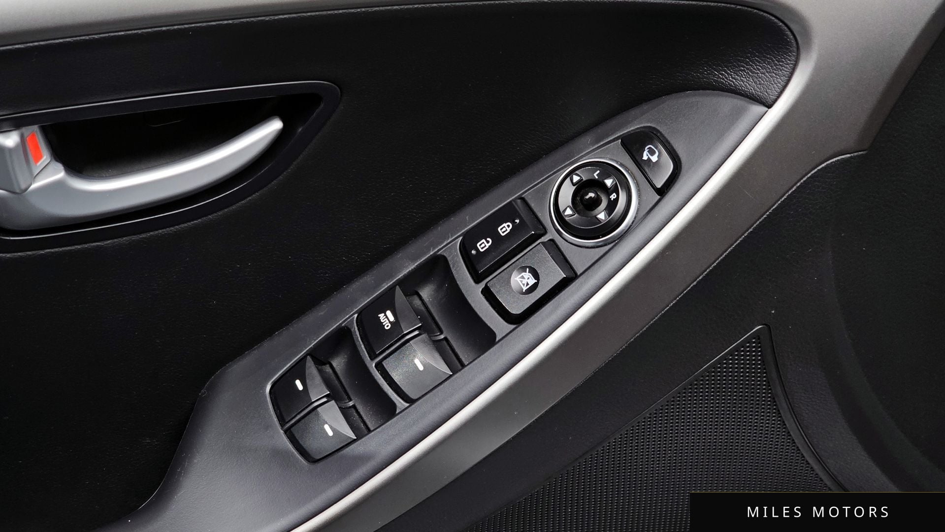 Hyundai i30(신형) 2014 — миниатюра 18