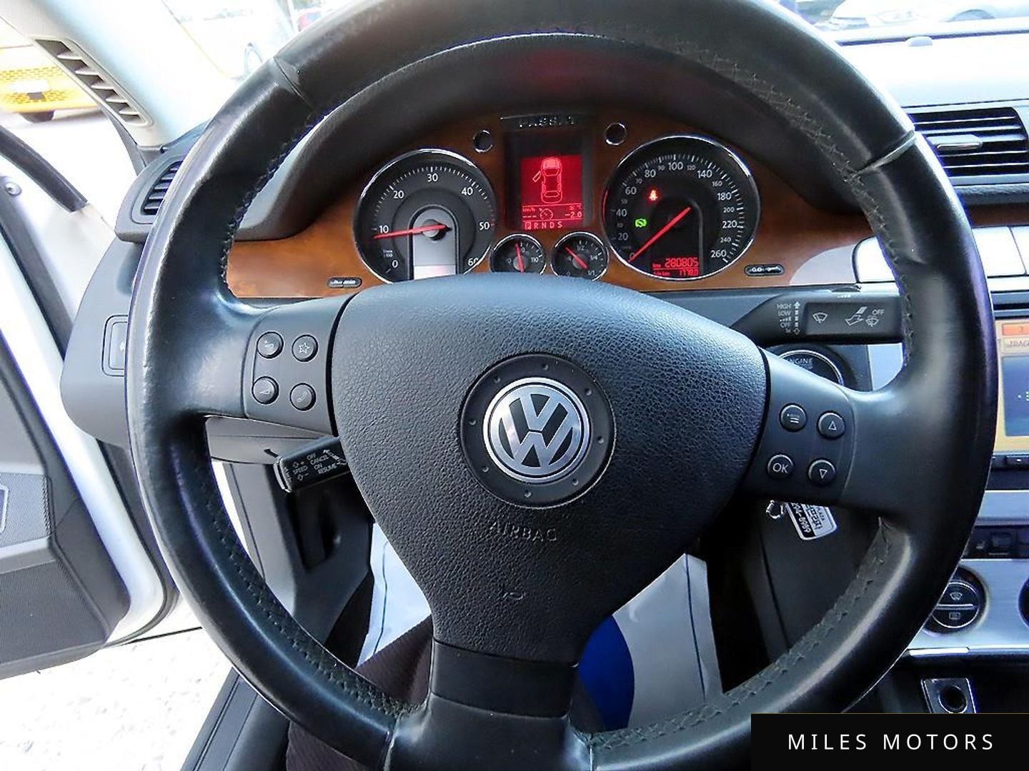 Volkswagen Passat 2009 — миниатюра 8