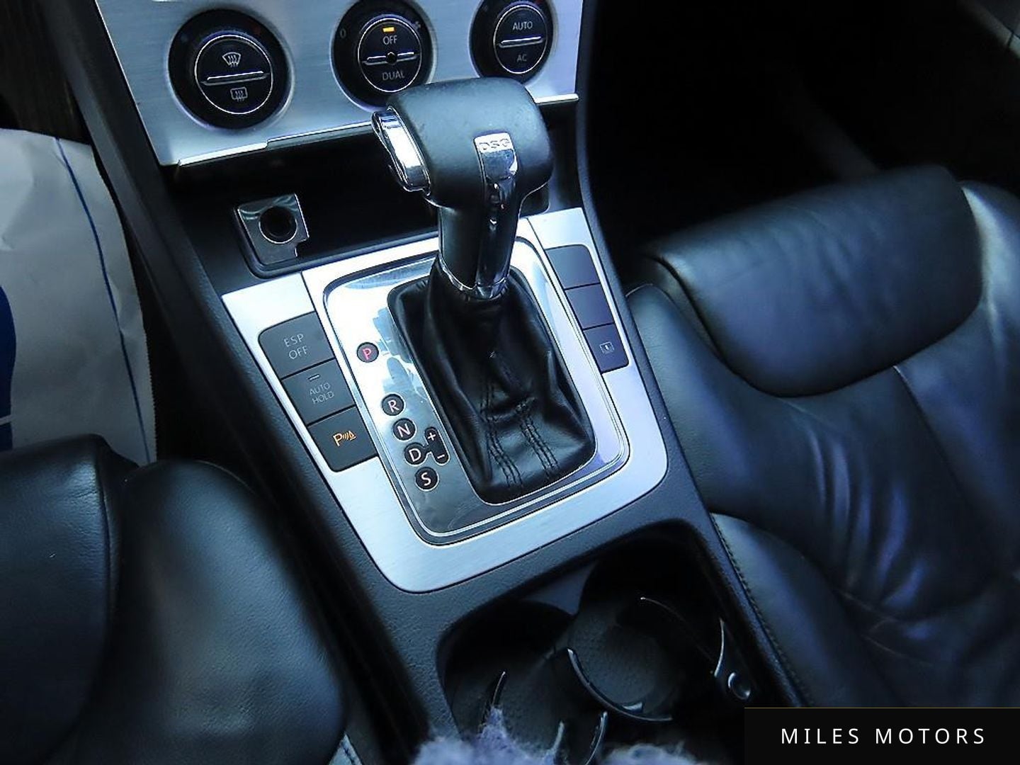 Volkswagen Passat 2009 — миниатюра 10