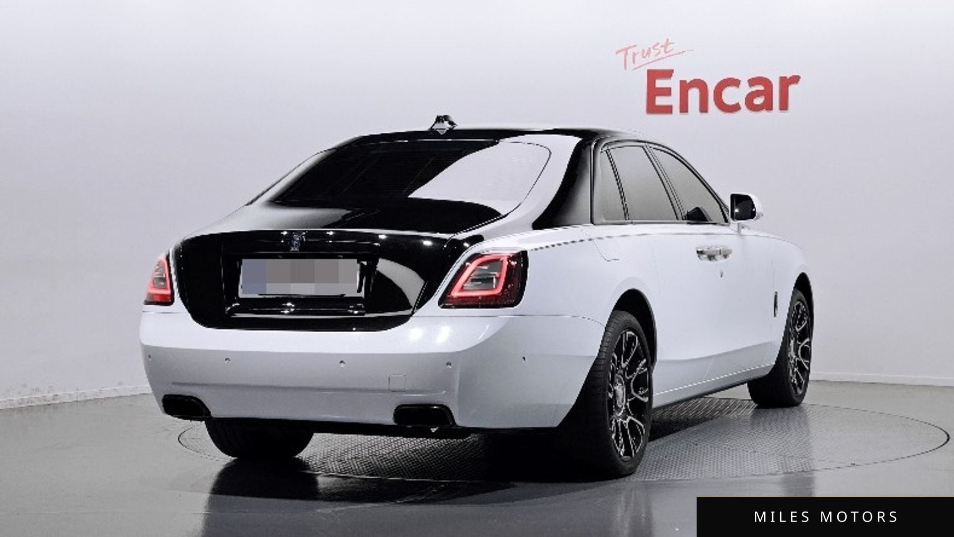 Rolls-Royce 고스트 2024 — миниатюра 2