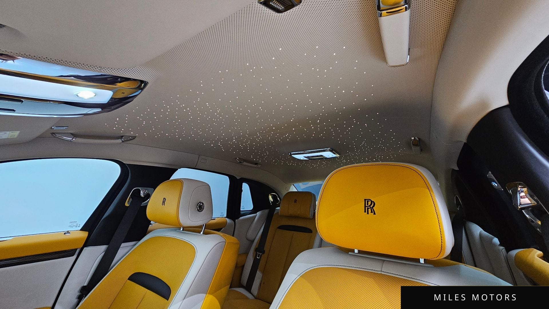Rolls-Royce 고스트 2024 — миниатюра 18