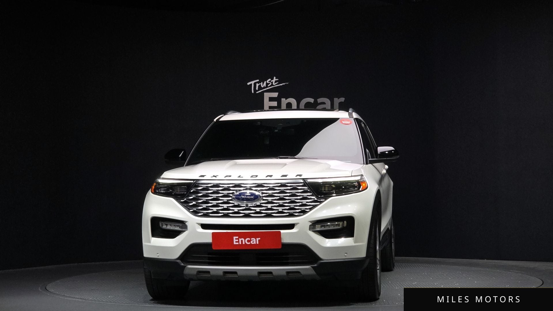 Ford Explorer 2021 — миниатюра 3