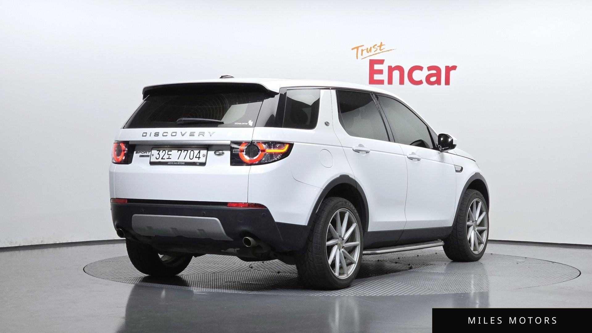 Land Rover Discovery Sport 2016 — миниатюра 2