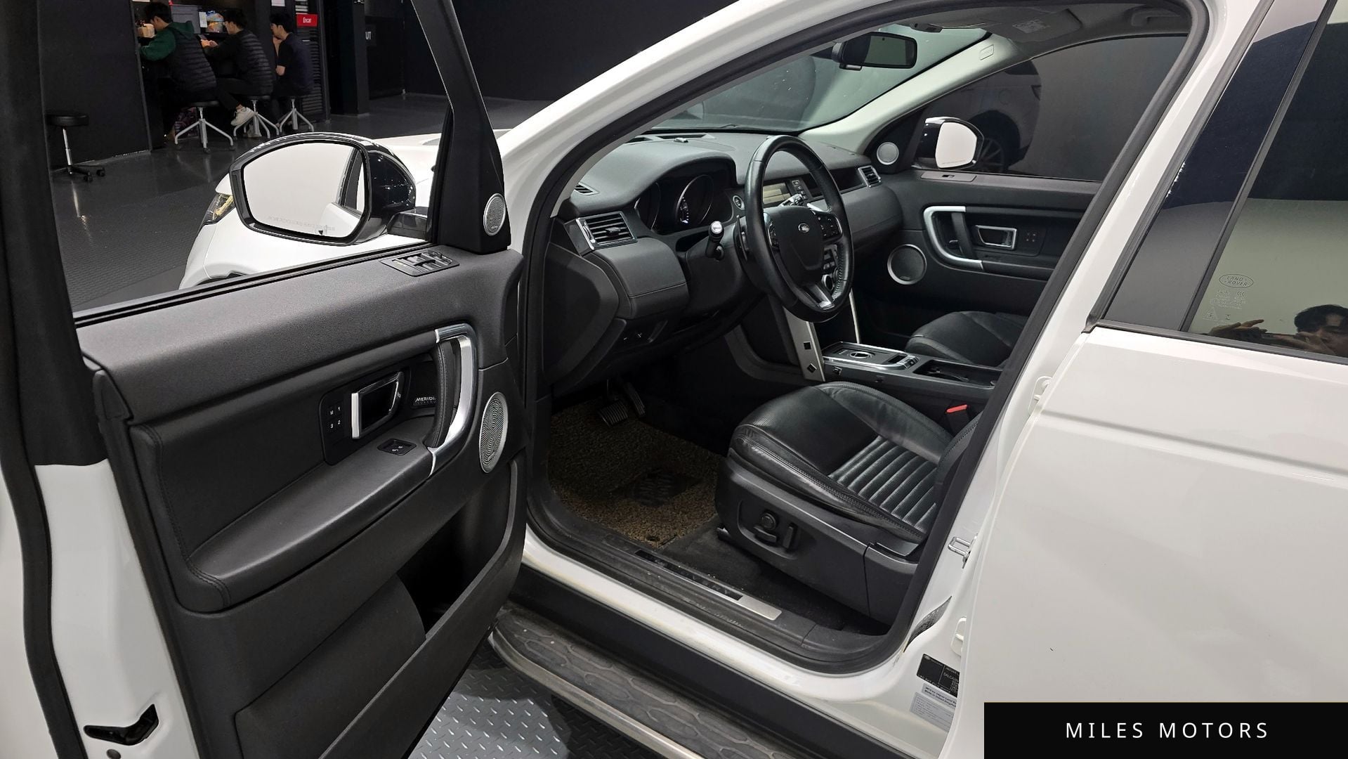 Land Rover Discovery Sport 2016 — миниатюра 11