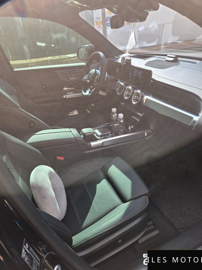 Mercedes-Benz EQB X243 2023 — миниатюра 7