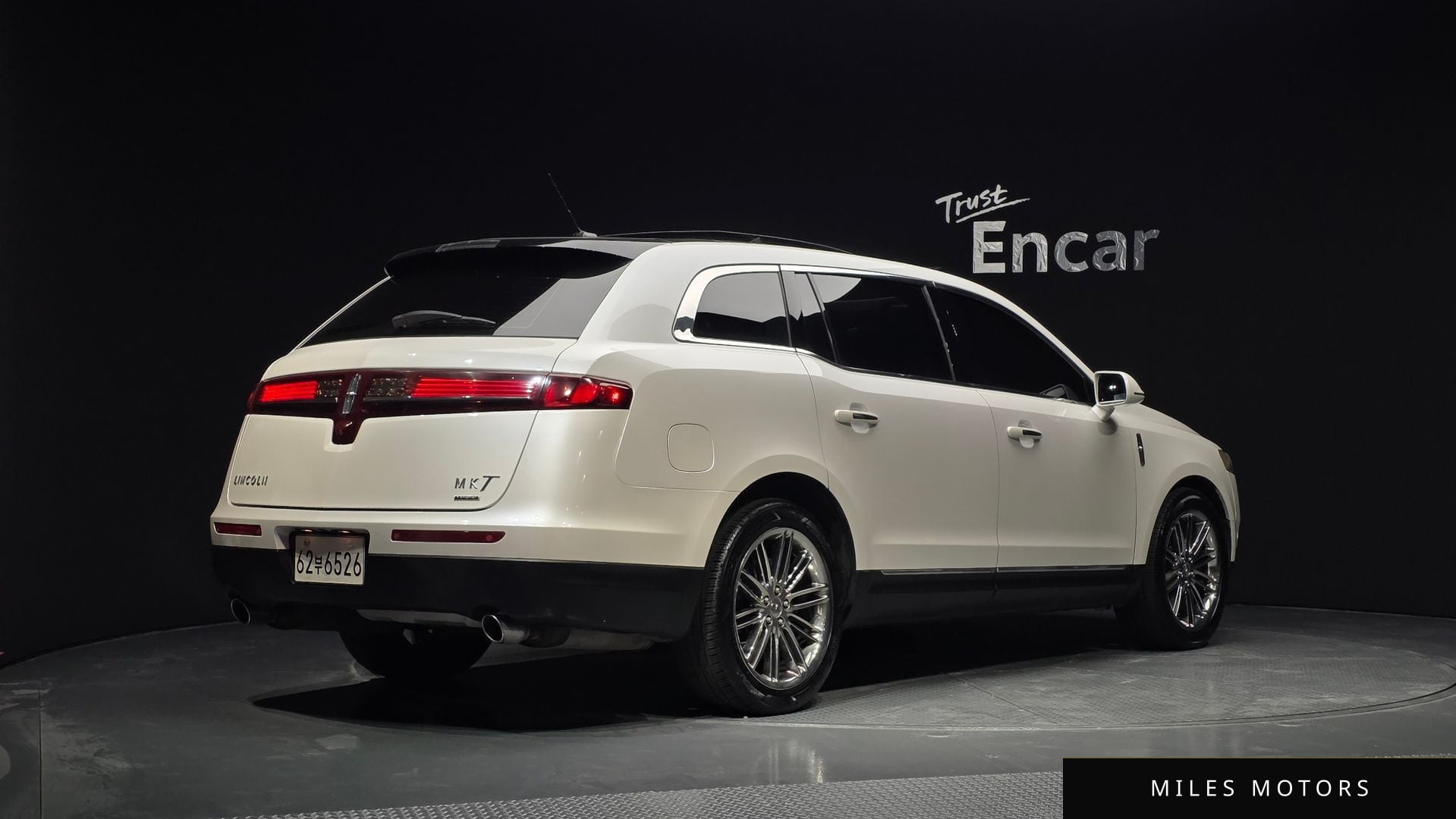 Lincoln MKT 2014 — миниатюра 2