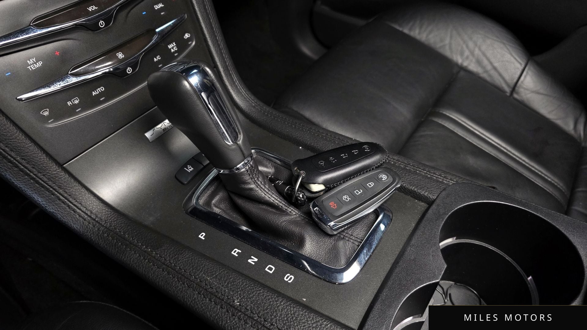 Lincoln MKT 2014 — миниатюра 9