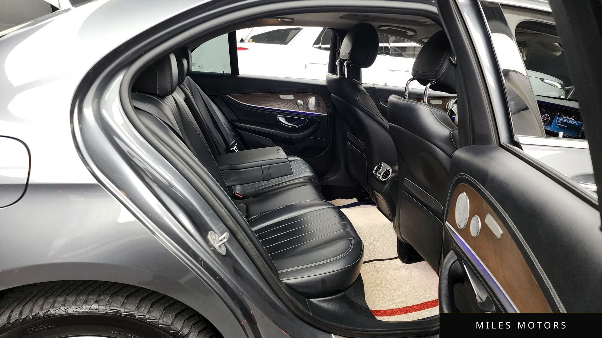 Mercedes-Benz E-Class W213 2018 — миниатюра 12
