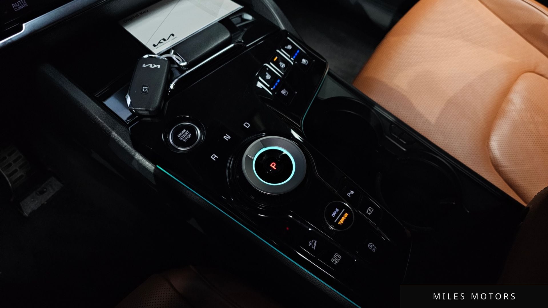 Kia Sportage 2023 — миниатюра 9