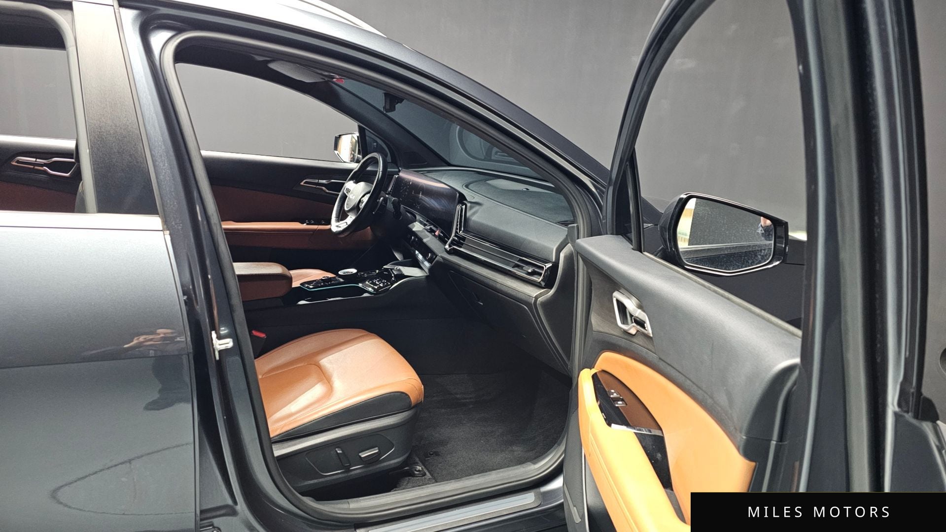 Kia Sportage 2023 — миниатюра 11