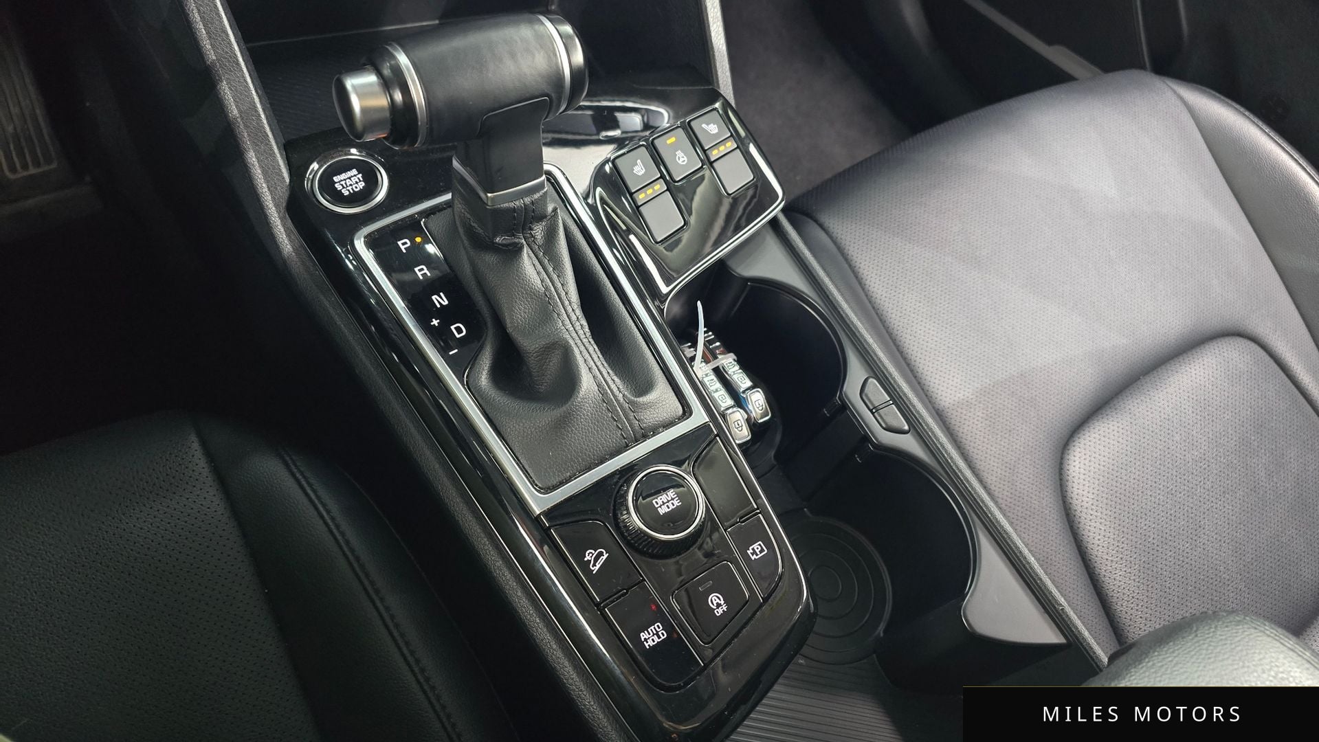 Kia Sportage 2022 — миниатюра 9