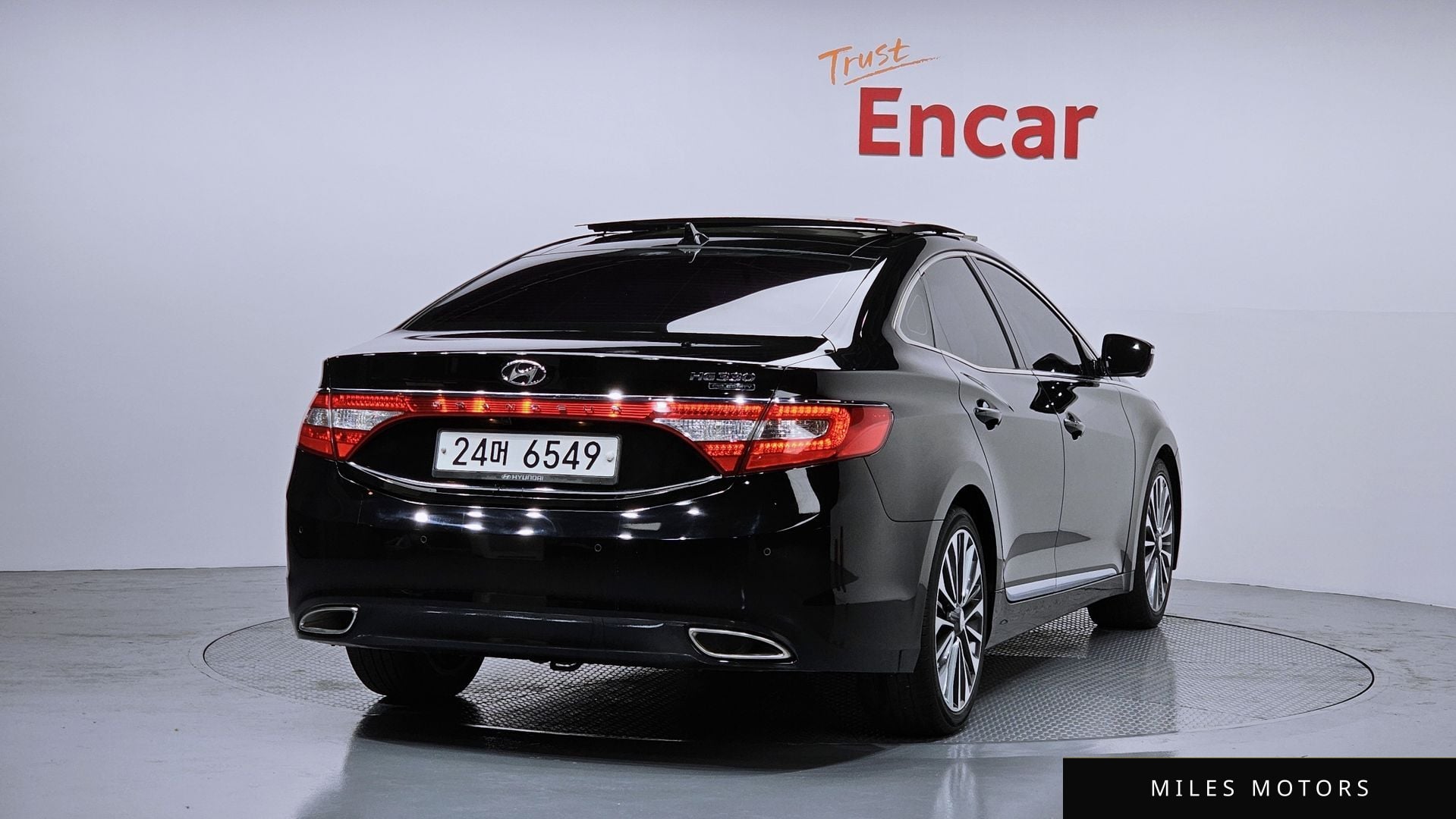 Hyundai Grandeur 2013 — миниатюра 2