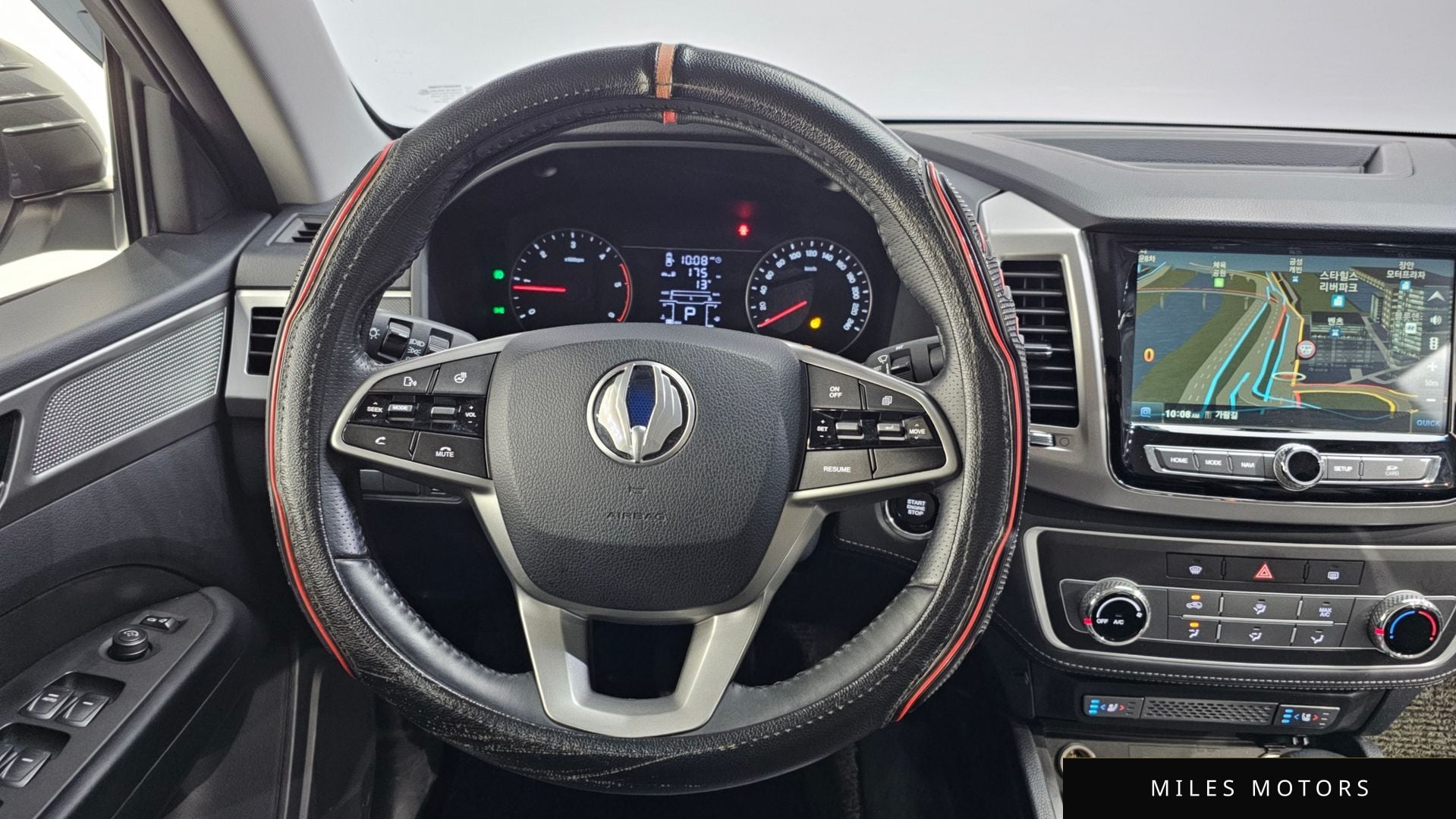 KG Mobility 렉스턴 스포츠 2019 — миниатюра 13