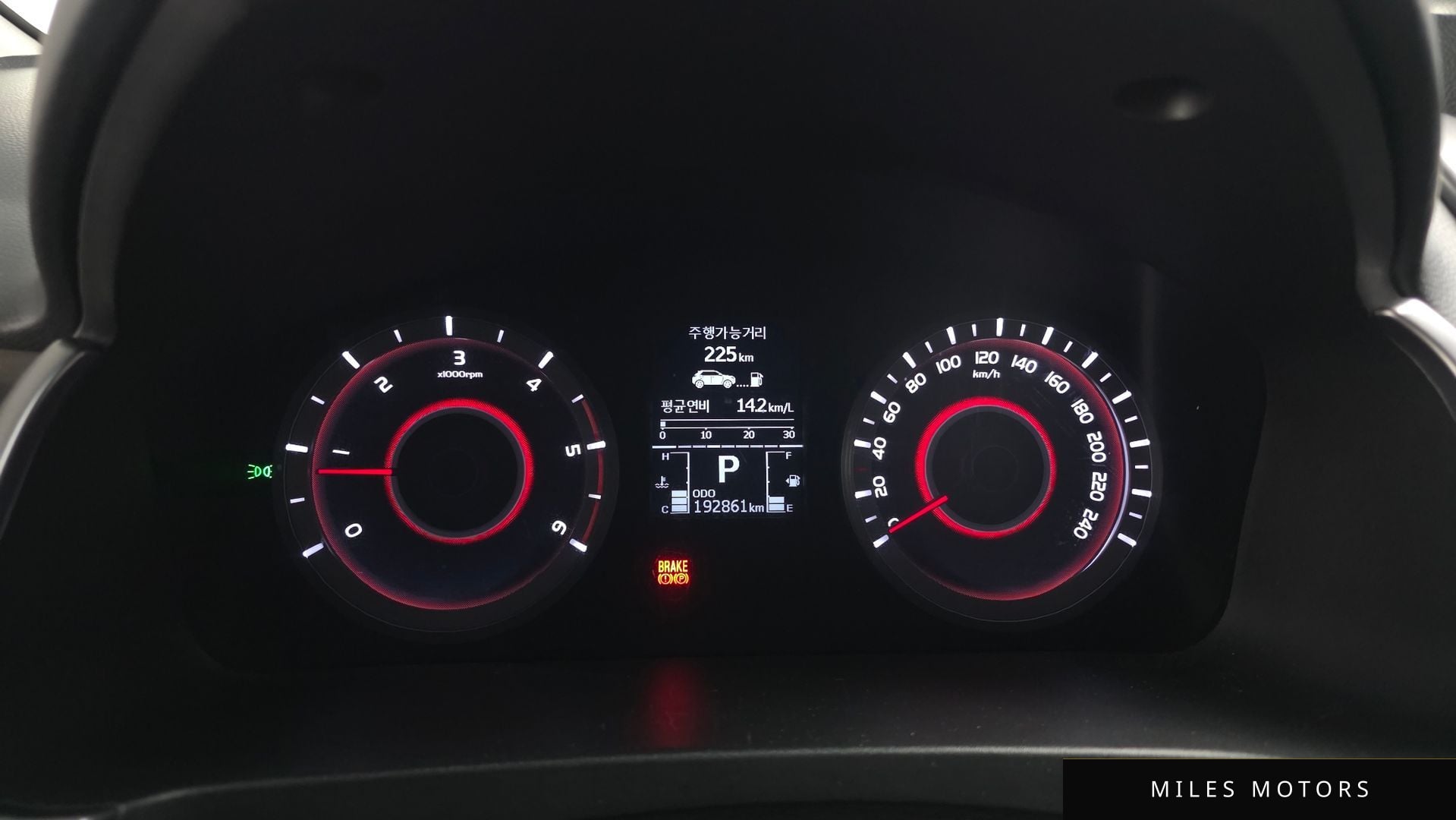 KG Mobility KORANDO 2016 — миниатюра 8