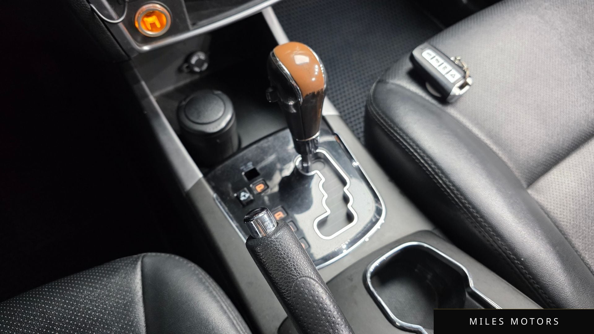 KG Mobility KORANDO 2016 — миниатюра 9