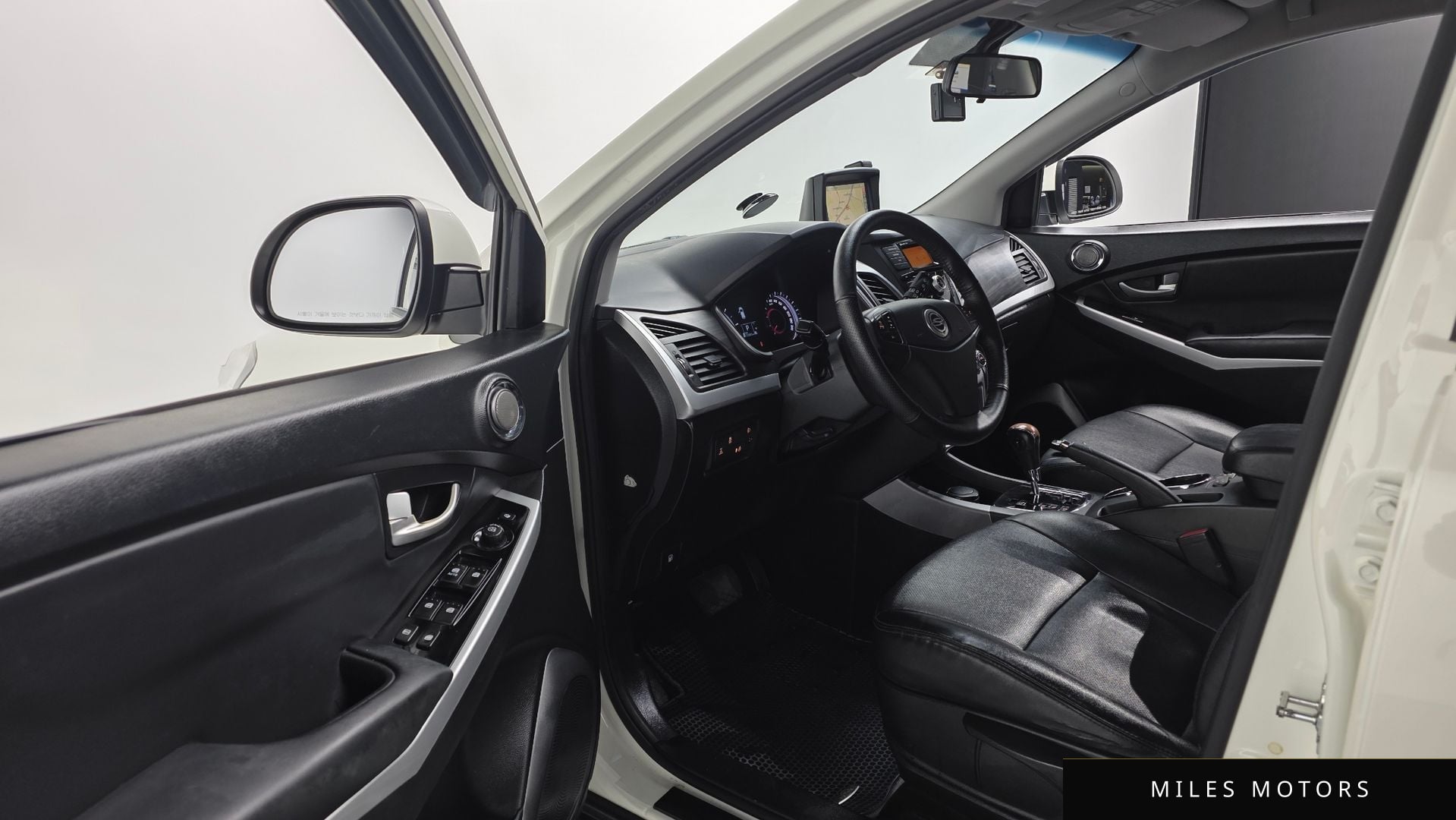 KG Mobility KORANDO 2016 — миниатюра 11