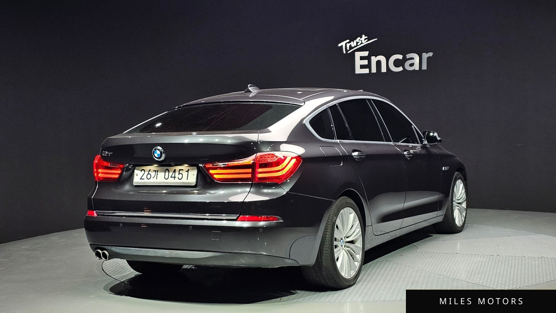 BMW 5 Series GT (F07) 2016 — миниатюра 2