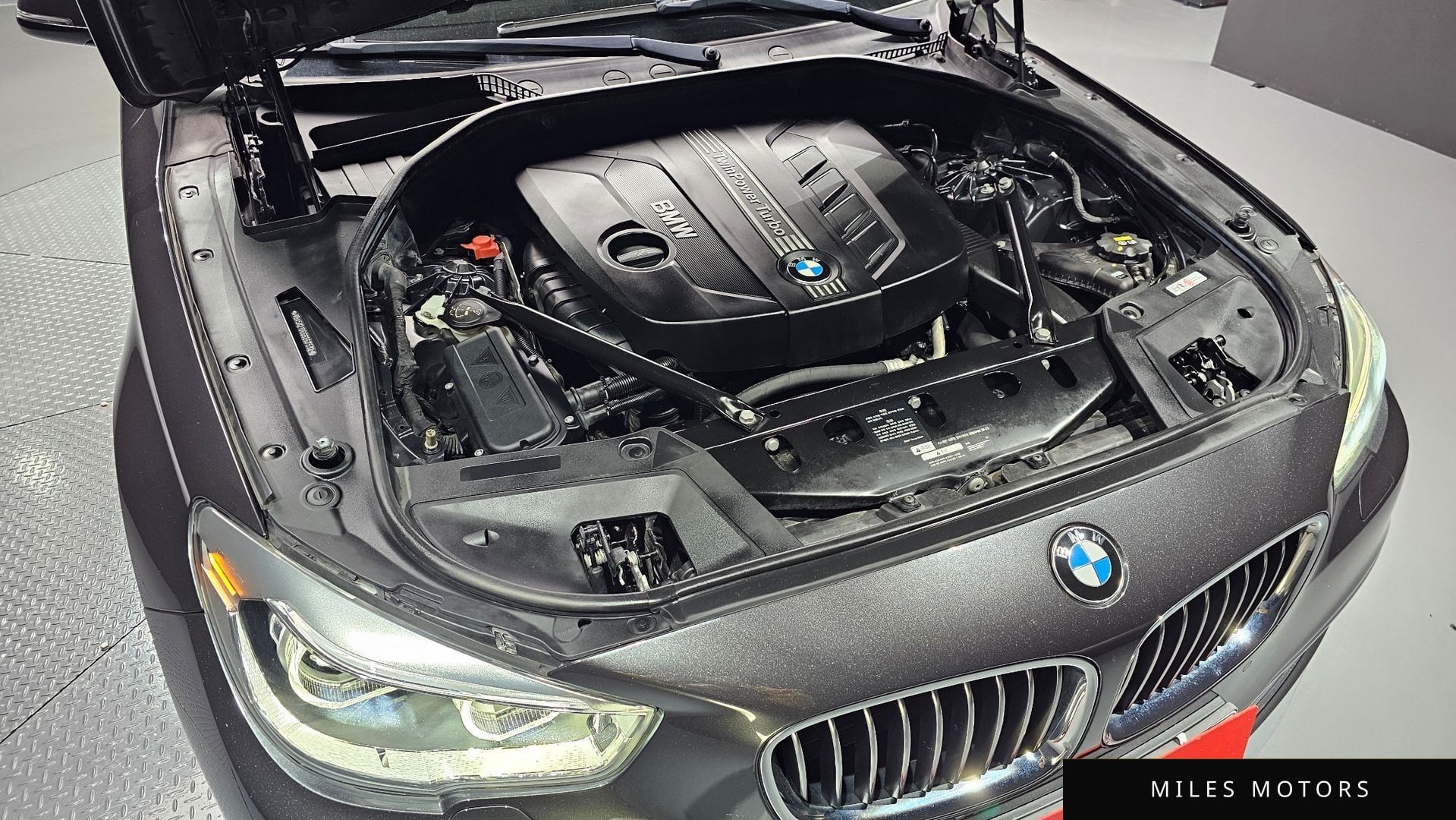 BMW 5 Series GT (F07) 2016 — миниатюра 6