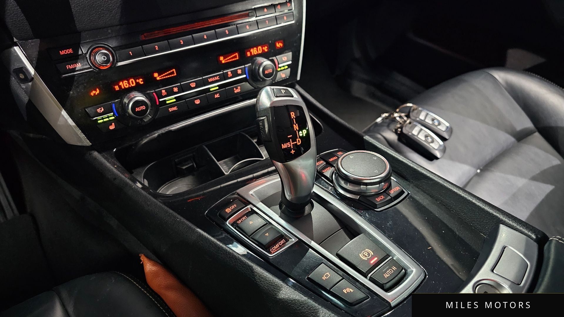 BMW 5 Series GT (F07) 2016 — миниатюра 9