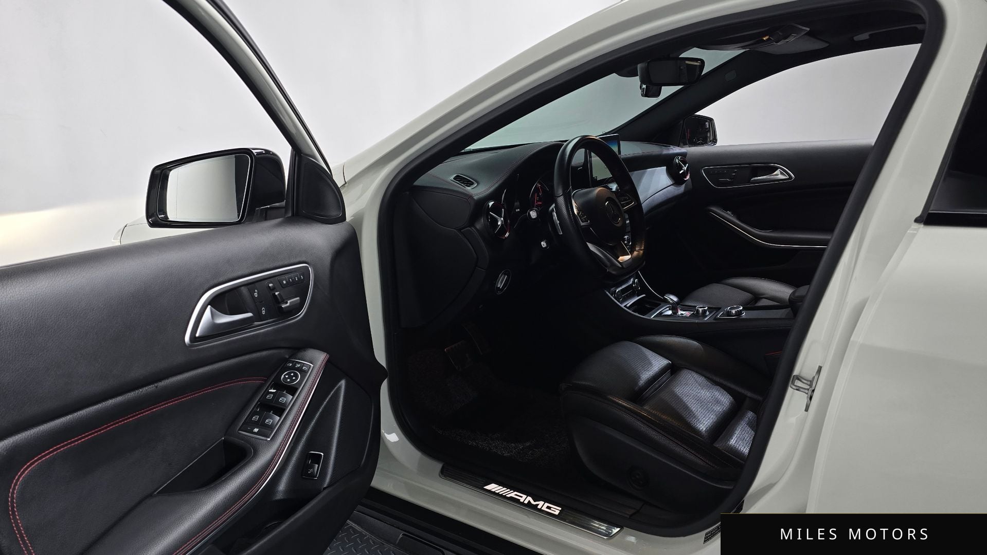 Mercedes-Benz GLA-Class X156 2016 — миниатюра 10