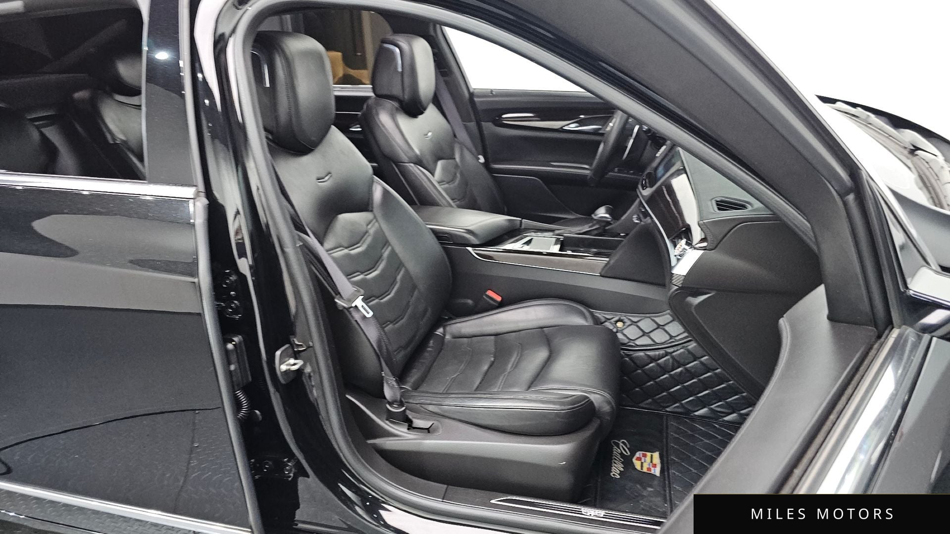 Cadillac CT6 2017 — миниатюра 10