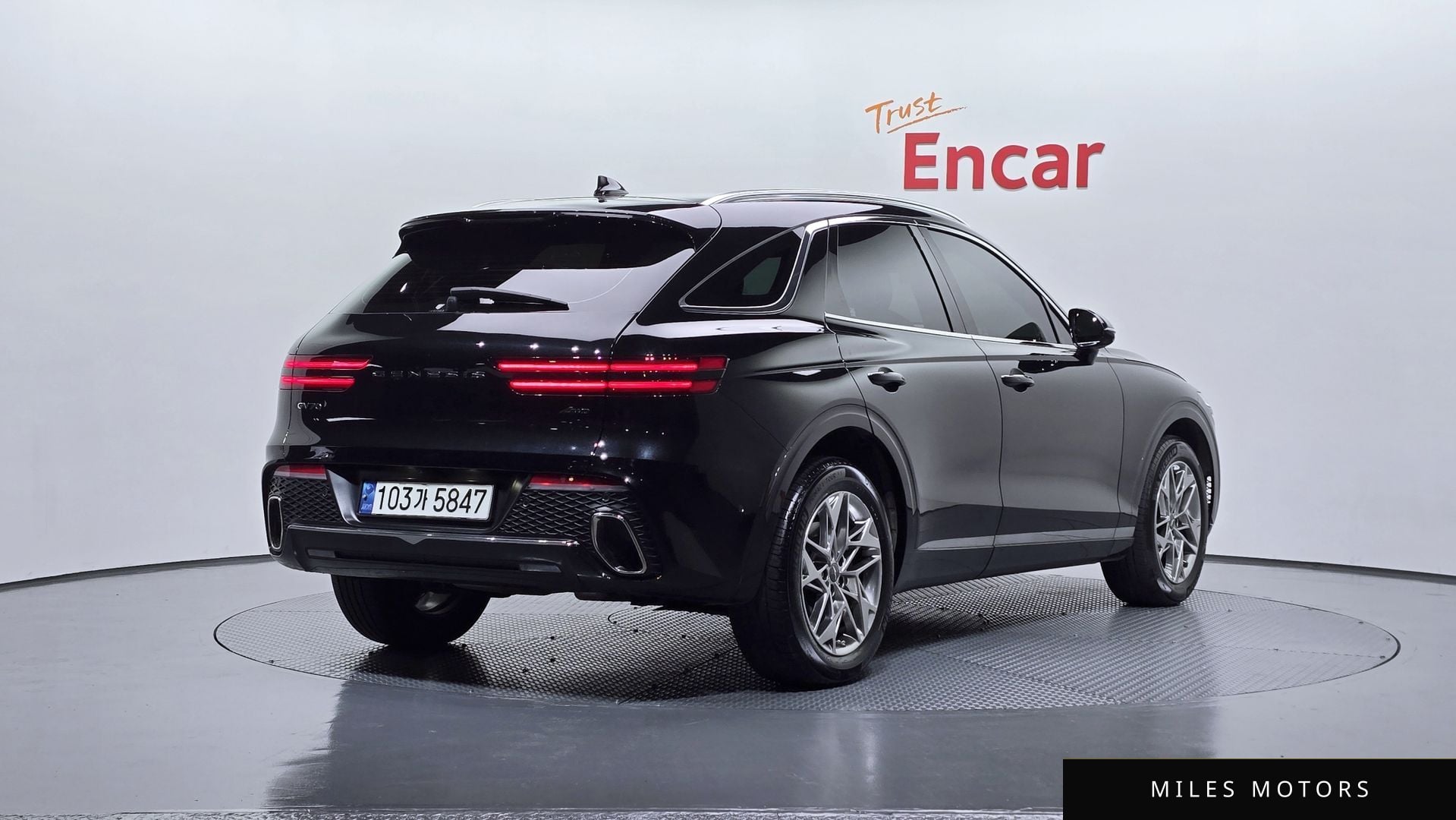 Genesis GV70 2021 — миниатюра 2