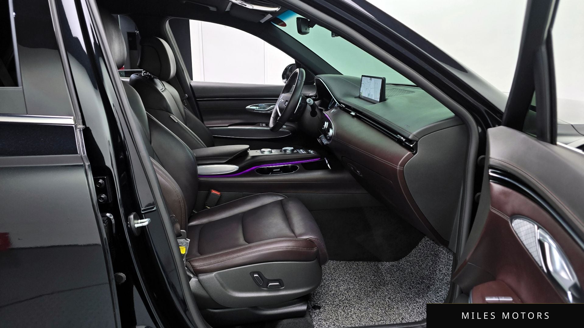 Genesis GV70 2021 — миниатюра 10