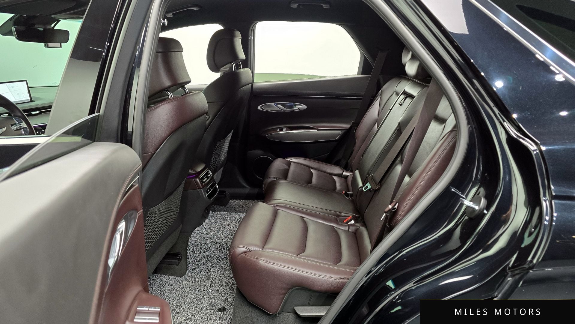Genesis GV70 2021 — миниатюра 12