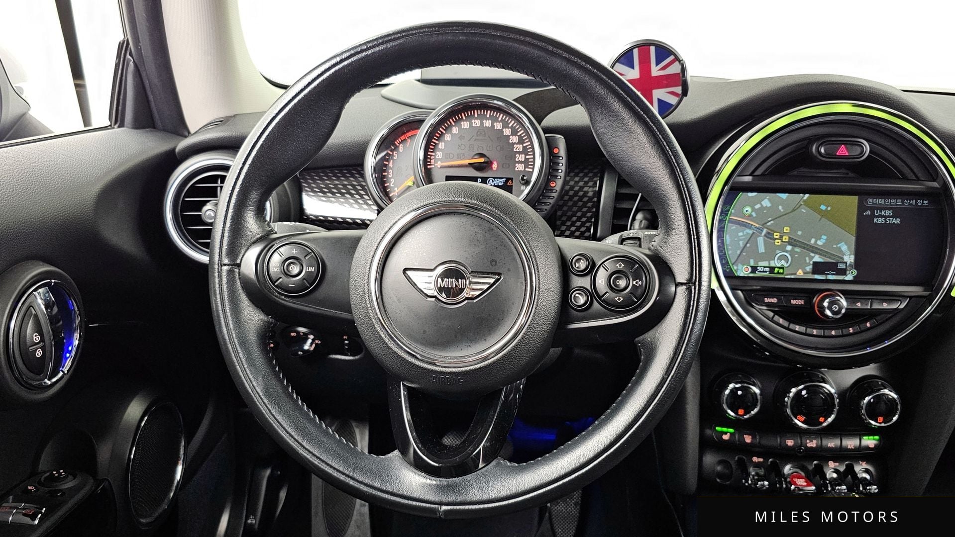 MINI 쿠퍼 S 2017 — миниатюра 13