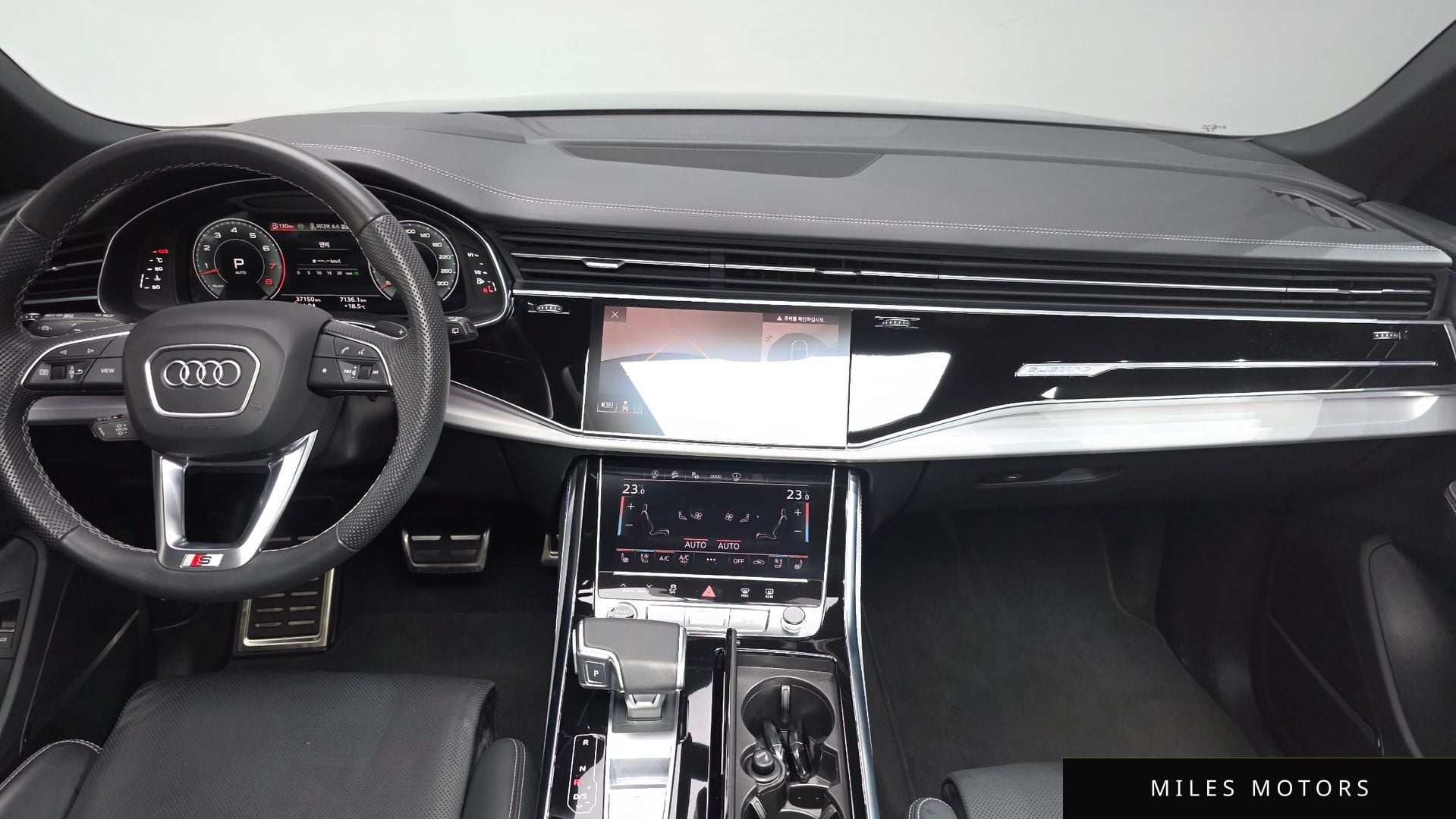 Audi Q8 (4M) 2023 — миниатюра 7