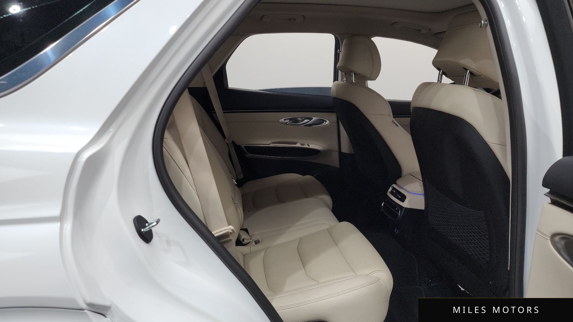 Genesis GV70 2021 — миниатюра 12