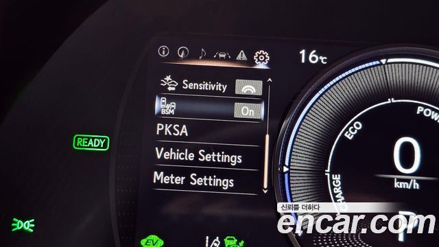 Лексус ES300h 2019 — миниатюра 19