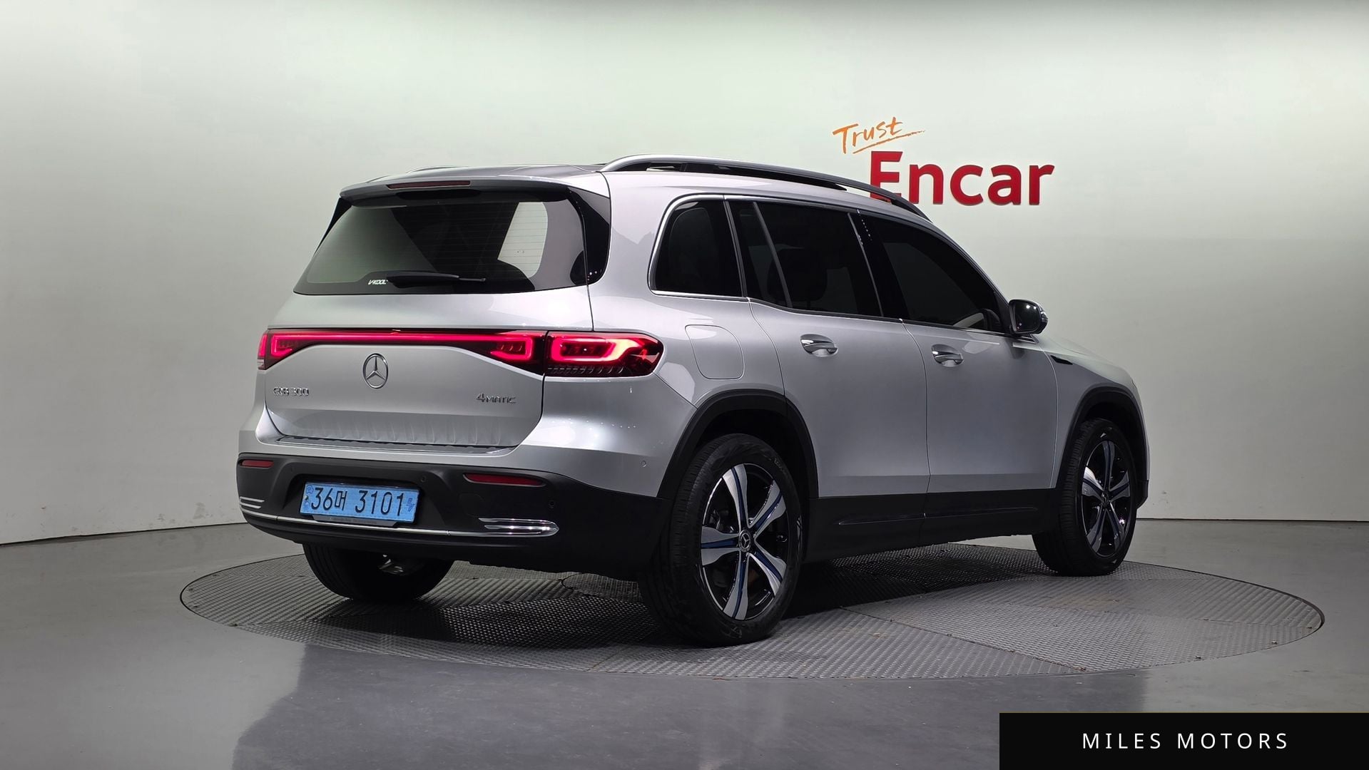 Mercedes-Benz EQB X243 2023 — миниатюра 2