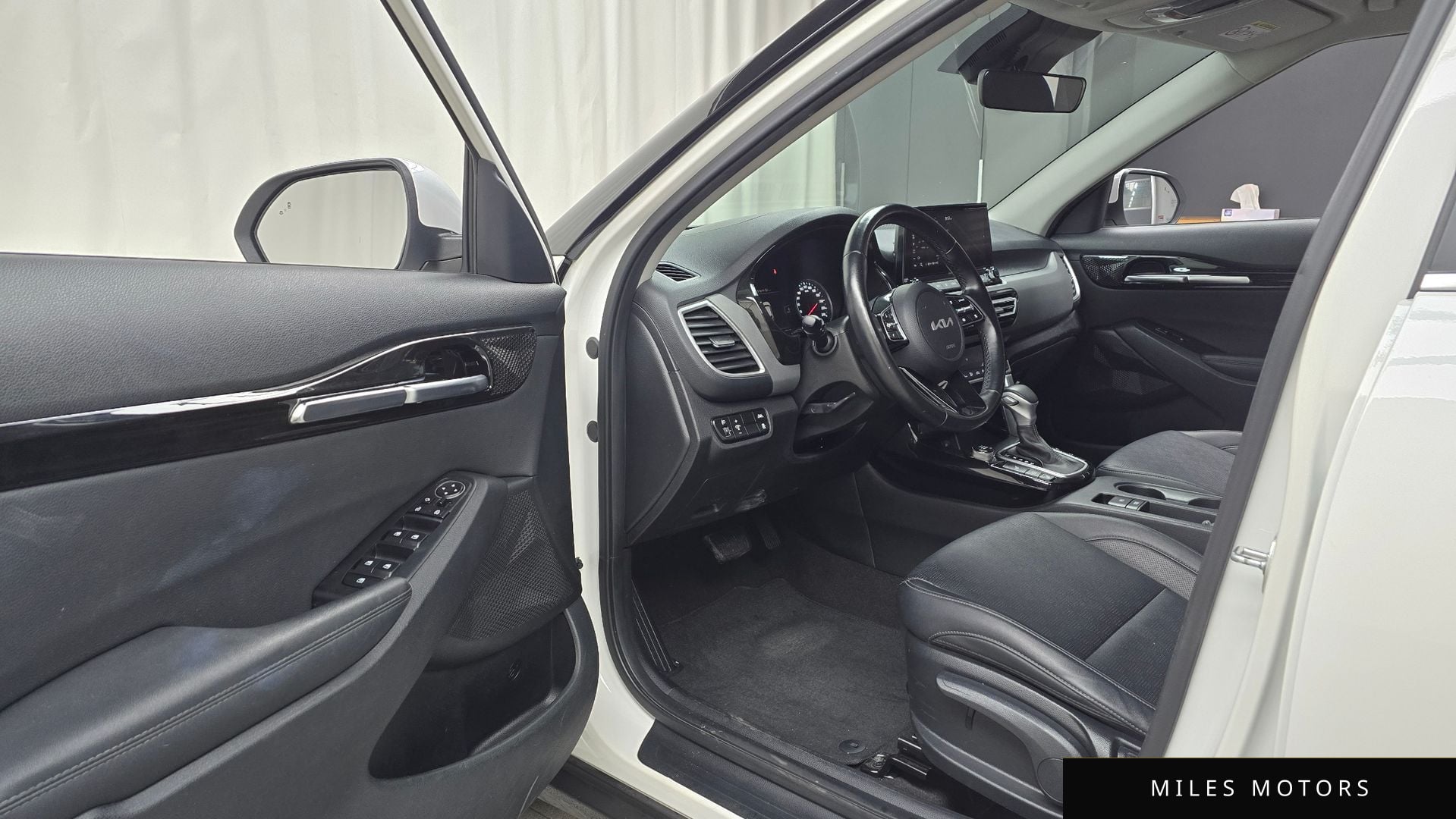 Kia Seltos 2023 — миниатюра 11