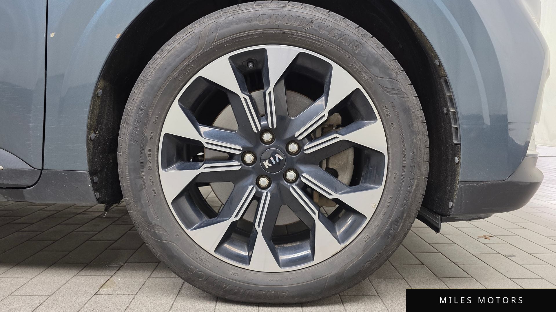 Kia Carnival 2021 — миниатюра 5
