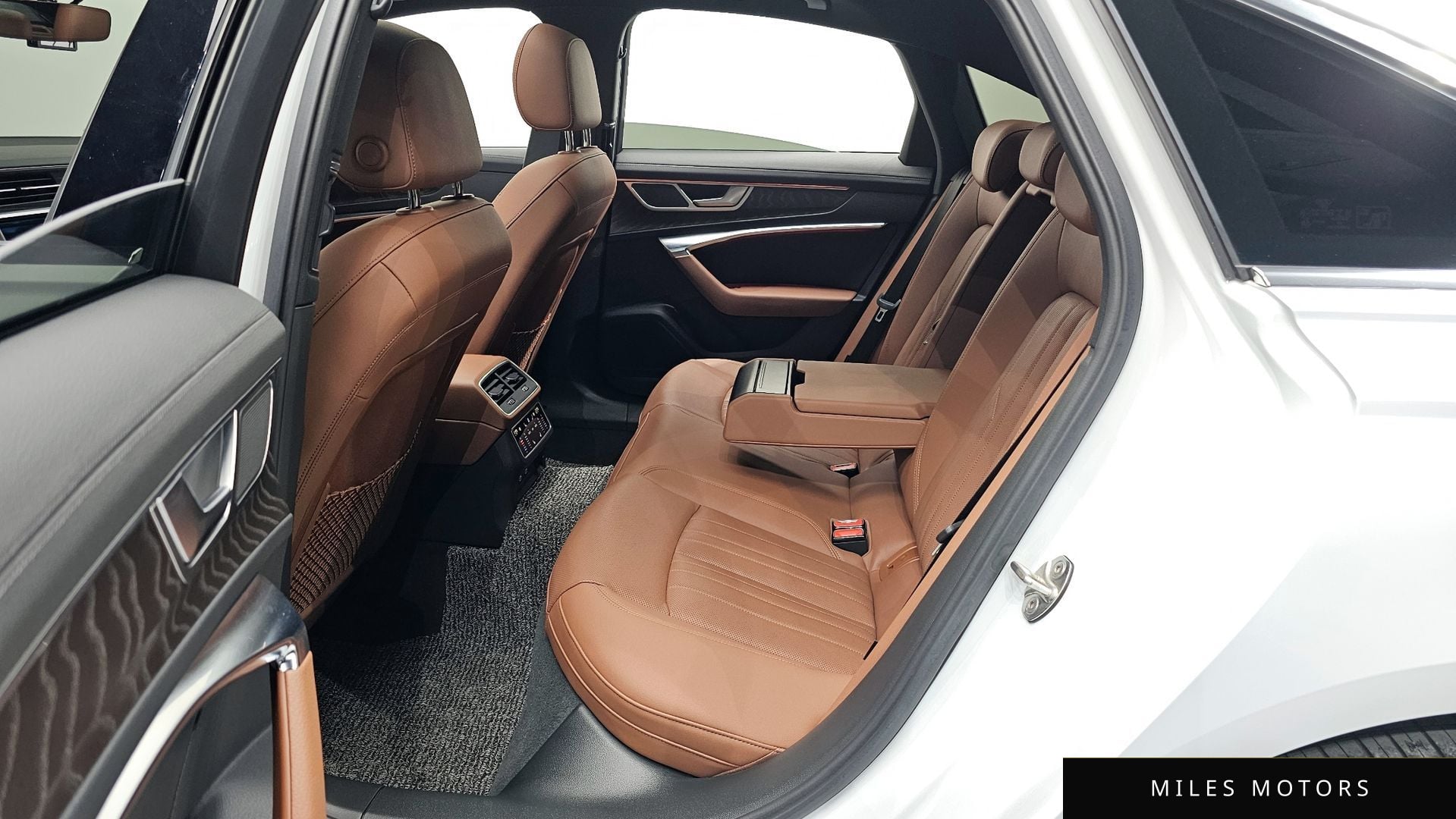 Audi A6 (C8) 2023 — миниатюра 12